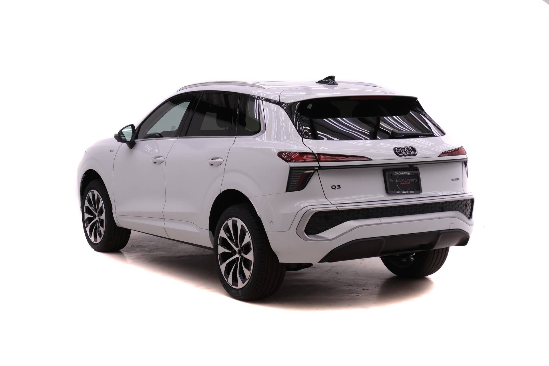 New 2026 Audi Q3 quattro 2.0T image 5