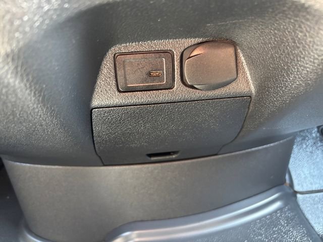 Used 2024 Mercedes-Benz Sprinter 2500 image 22