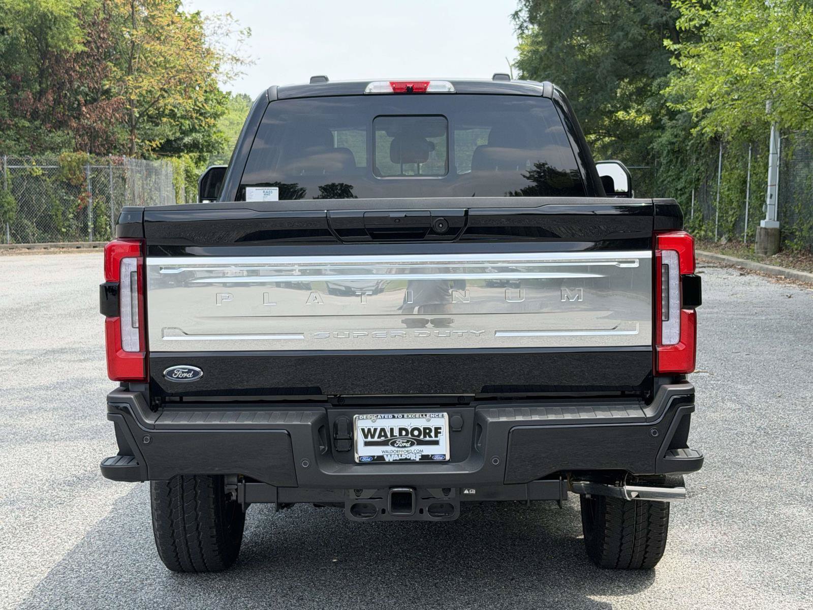 New 2026 Ford F350 Platinum w/ Platinum Plus Package AWD/4WD image 3