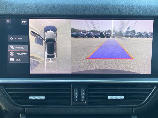 Used 2021 Porsche Cayenne Coupe w/ Premium Package image 13