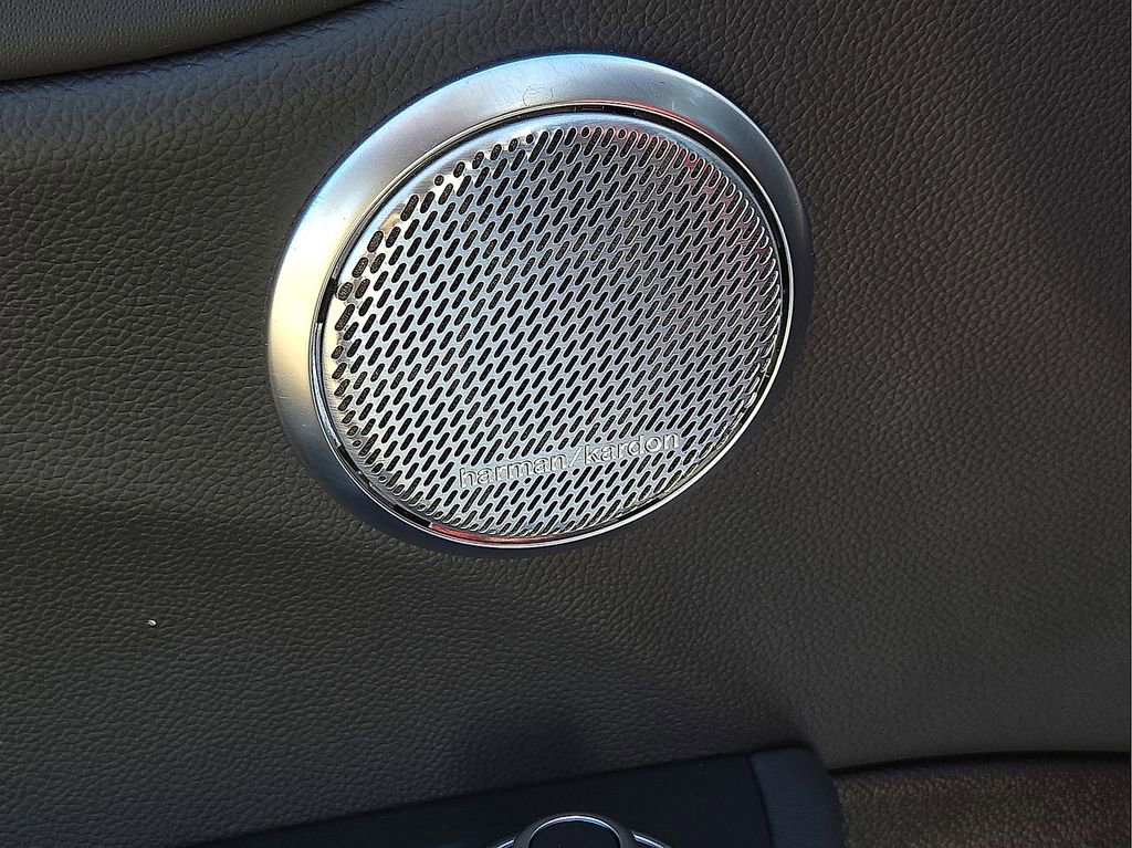 Used 2024 Alfa Romeo Giulia Veloce image 25