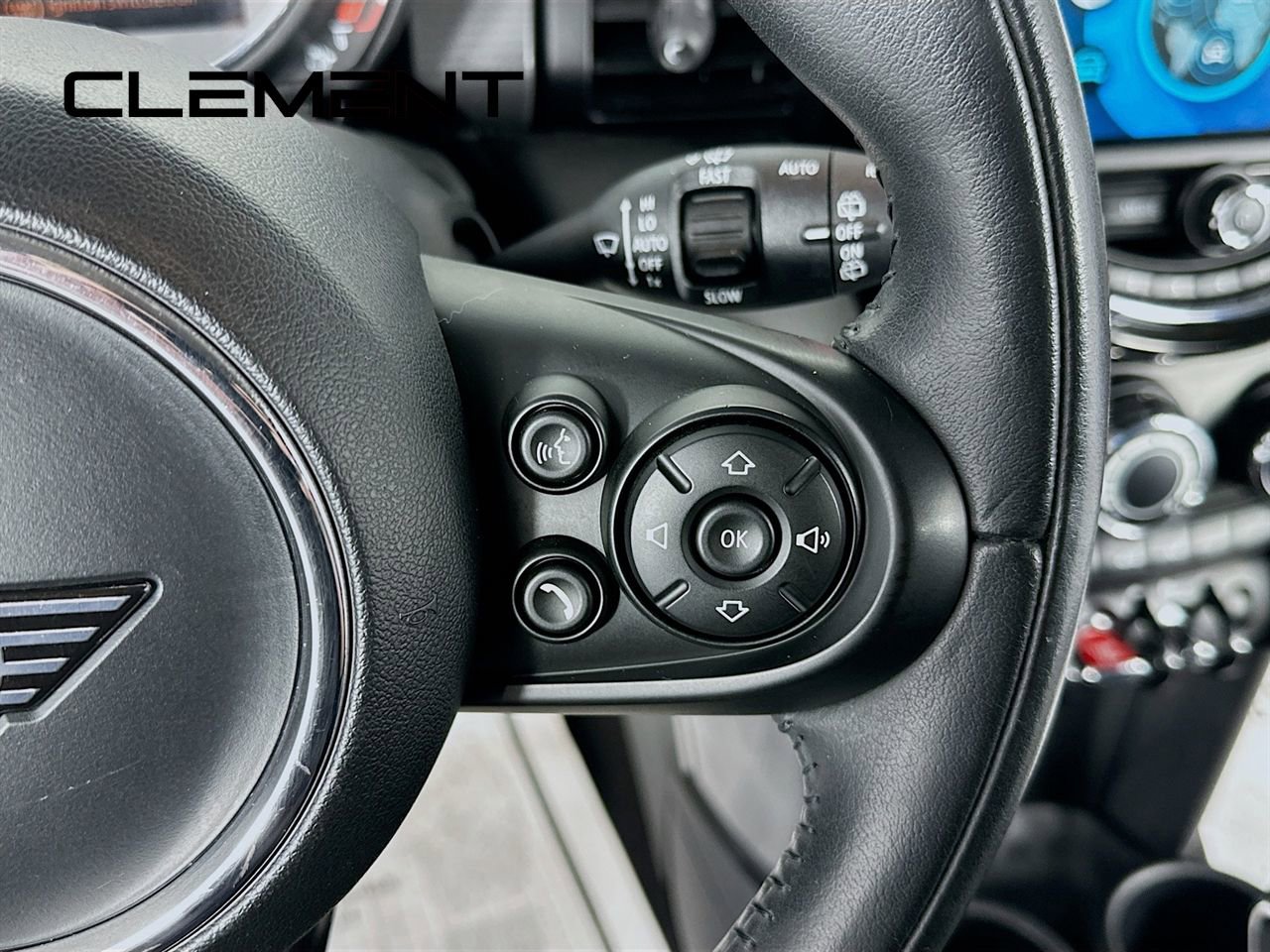 Used 2020 MINI Cooper 2-Door Hardtop image 17