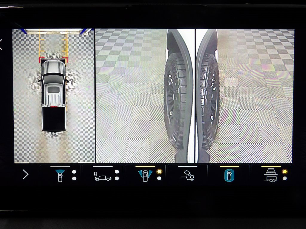 Used 2022 GMC Sierra 1500 AT4X image 18