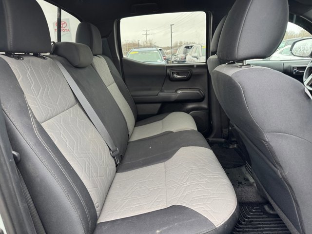 Certified 2022 Toyota Tacoma TRD Off-Road w/ Technology Package image 30