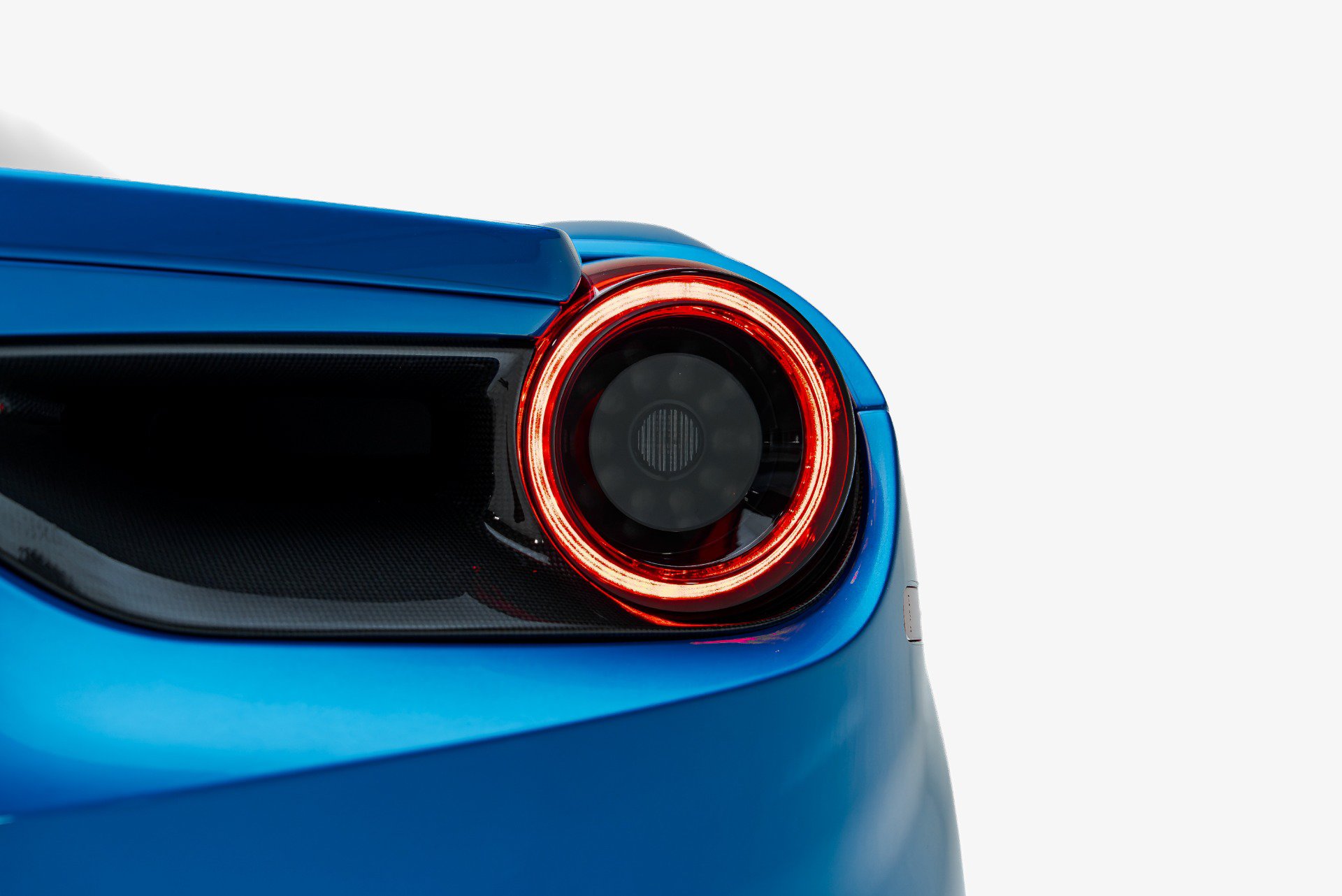 Used 2019 Ferrari 488 Spider RWD image 34