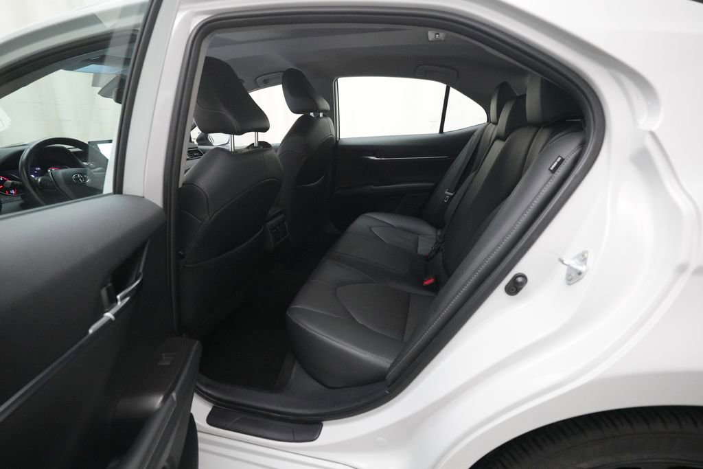 Used 2024 Toyota Camry XSE FWD image 15