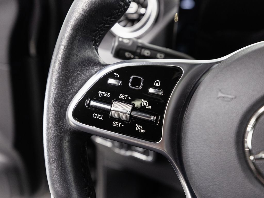 Certified 2022 Mercedes-Benz GLA 250 4MATIC image 10