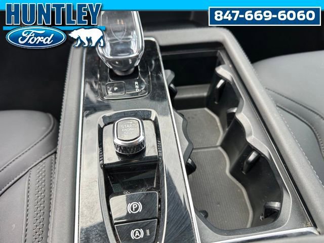 Used 2025 Volvo XC90 B6 Plus AWD/4WD image 25