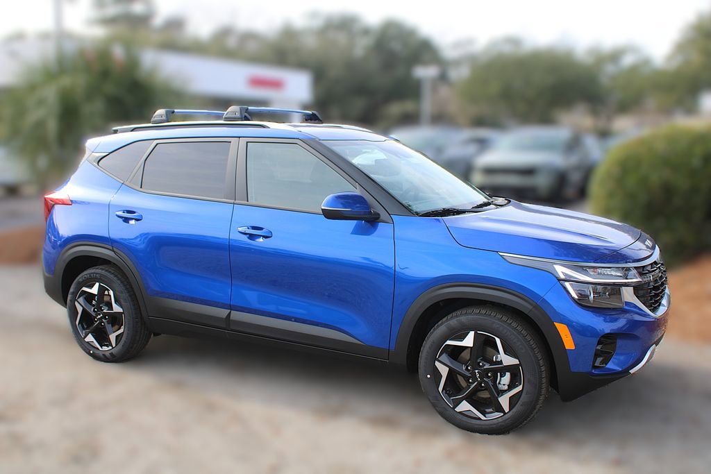 New 2026 Kia Seltos S FWD image 4