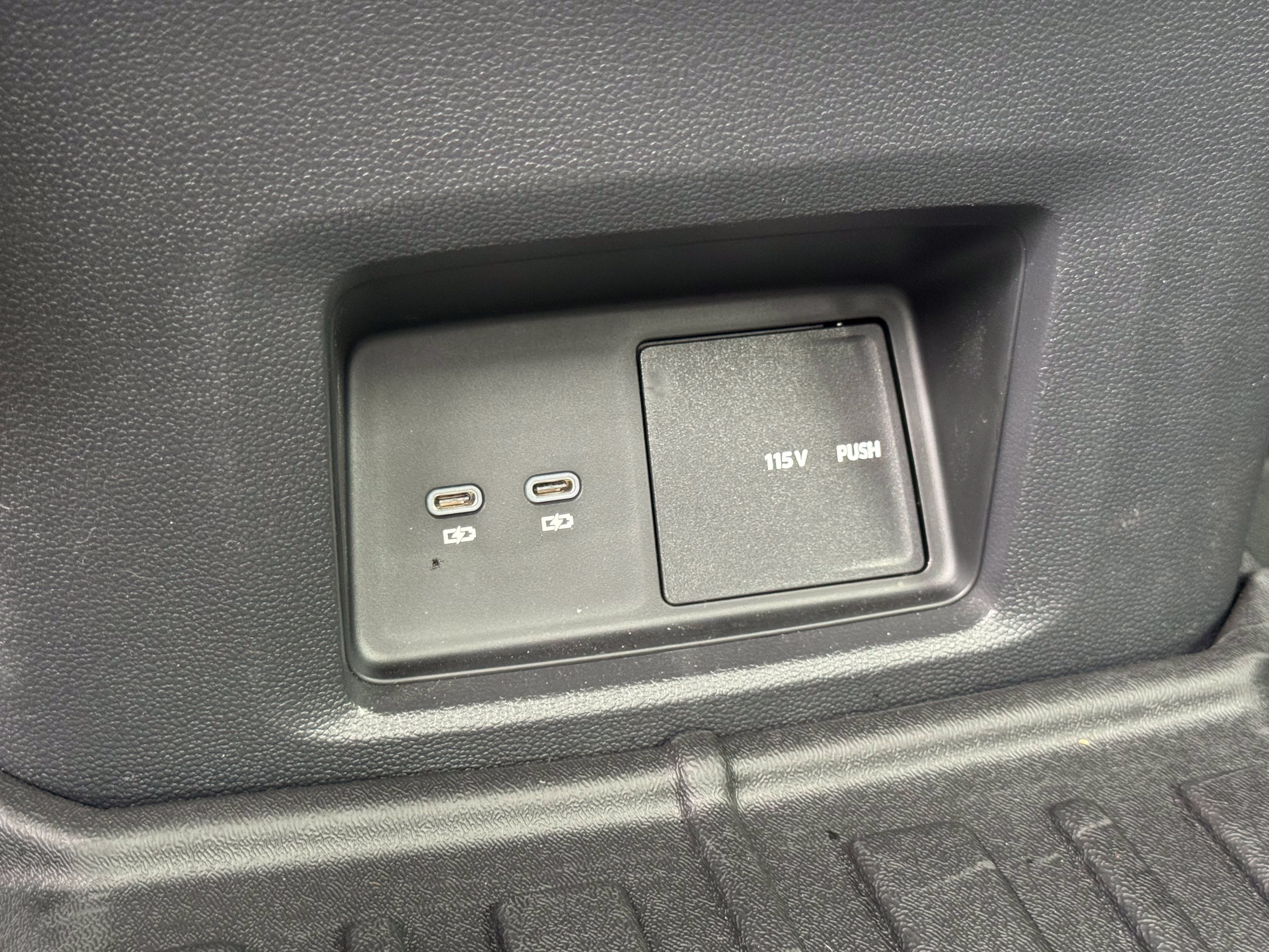 Used 2024 Volkswagen Atlas Peak Edition SEL AWD/4WD image 65