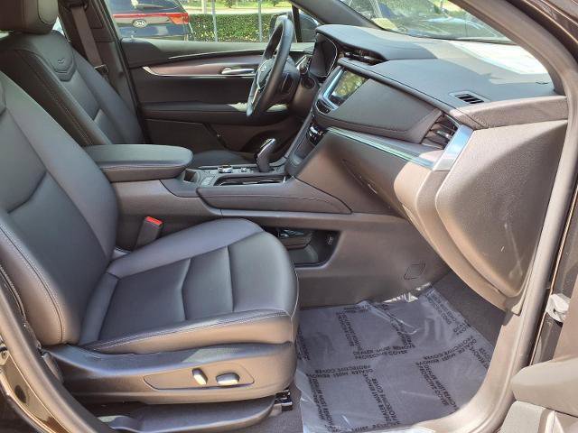 New 2026 Cadillac XT5 Luxury FWD image 9