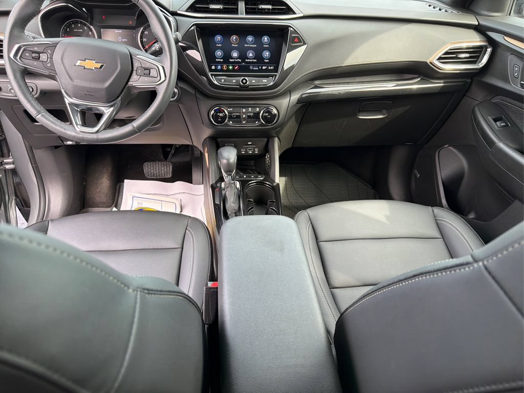 Used 2023 Chevrolet TrailBlazer ACTIV w/ Technology Package AWD/4WD image 18