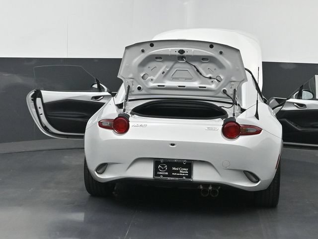 Used 2019 MAZDA MX-5 Miata RF Grand Touring RWD image 39