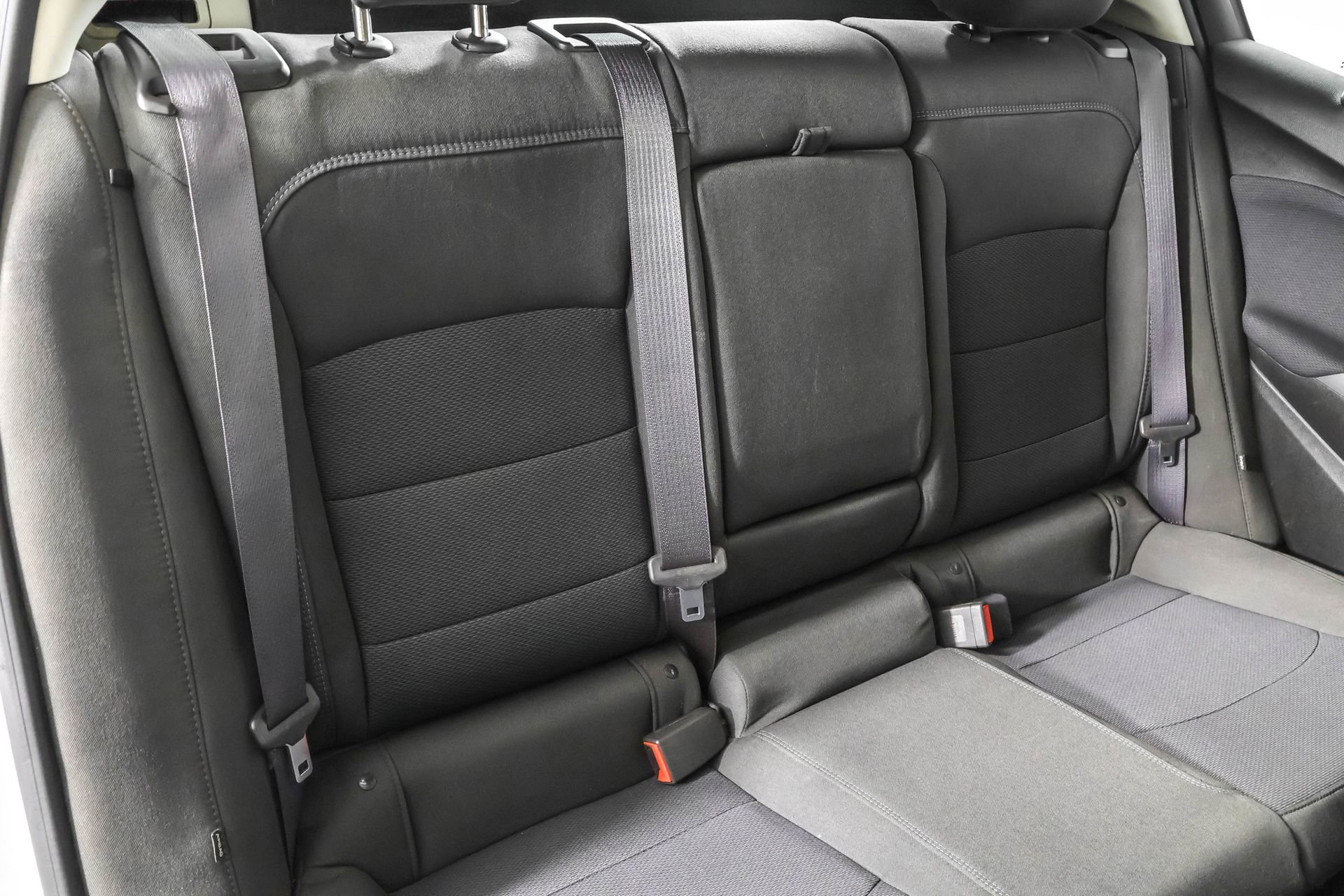 Used 2017 Chevrolet Cruze LT image 39