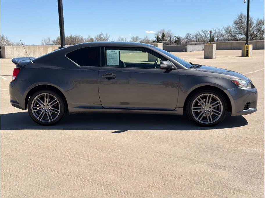 Used 2012 Scion tC FWD image 9