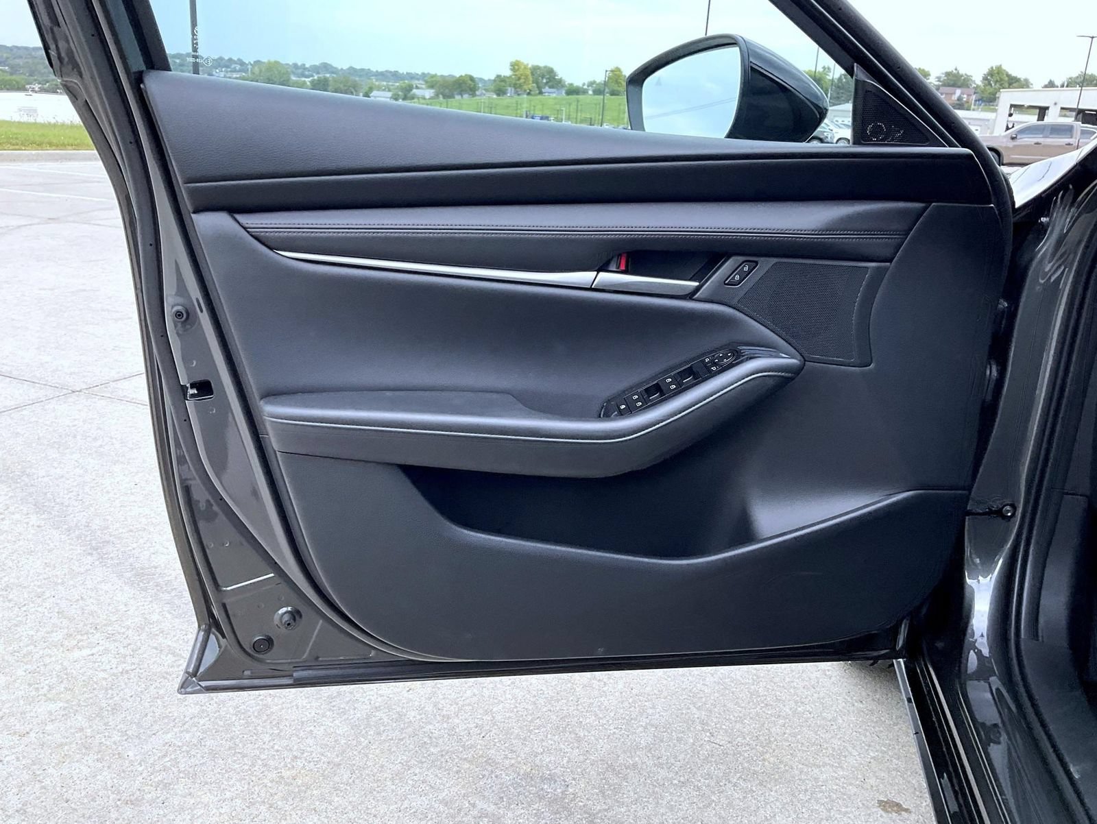 New 2026 MAZDA MAZDA3 s Sport FWD image 11