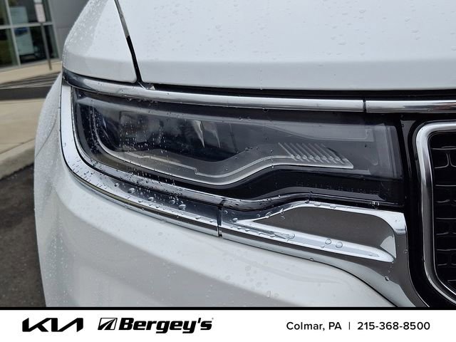 Used 2023 Jeep Wagoneer 4WD w/ Convenience Group I image 10