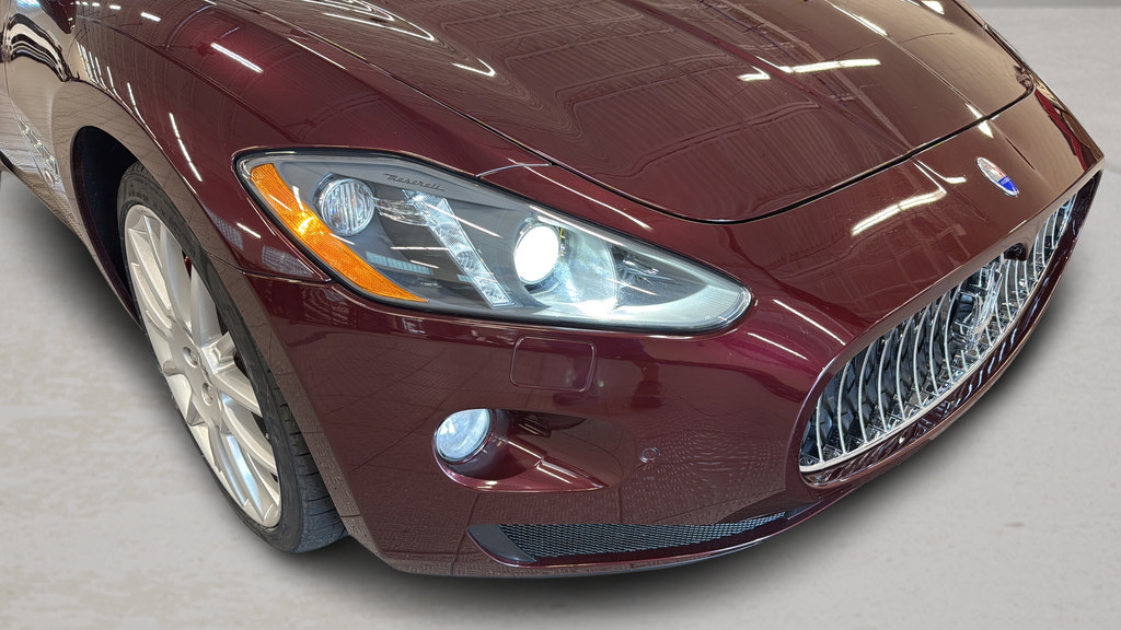 Used 2015 Maserati GranTurismo Convertible RWD image 20