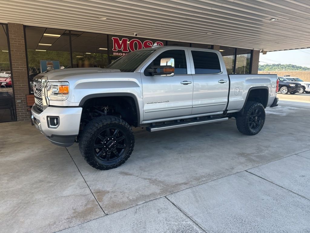 Used 2019 GMC Sierra 2500 Denali w/ Duramax Plus Package