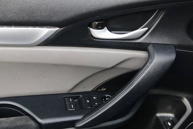 Used 2018 Honda Civic LX image 9