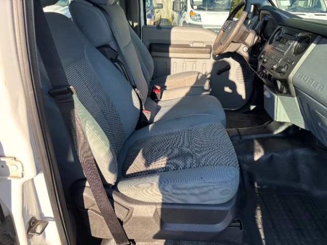 Used 2016 Ford F250 XL w/ XL Appearance Package image 12