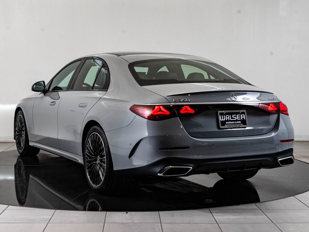 New 2026 Mercedes-Benz E 350 4MATIC Sedan image 6