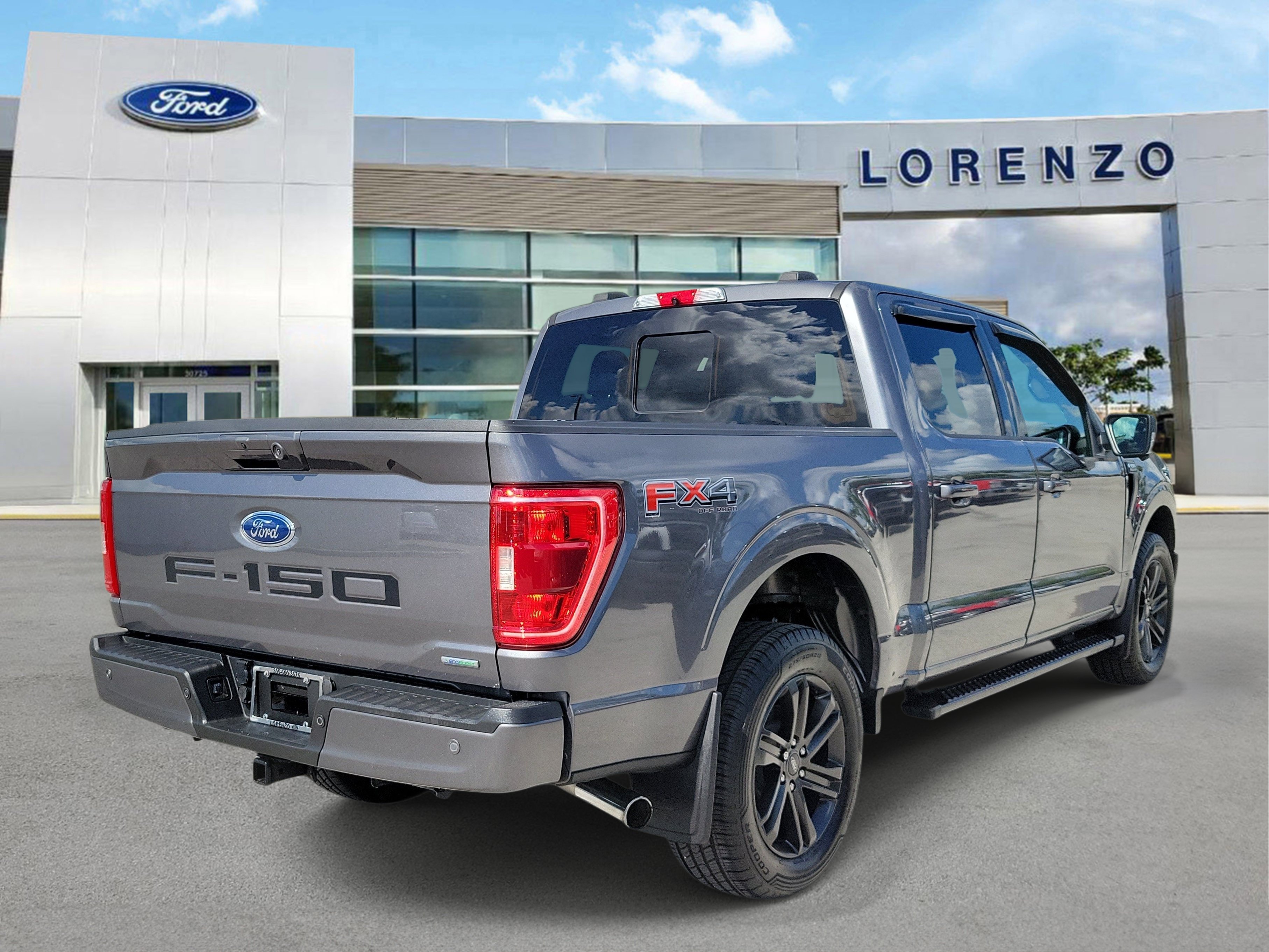 Used 2021 Ford F150 XLT w/ Equipment Group 302A High AWD/4WD image 5
