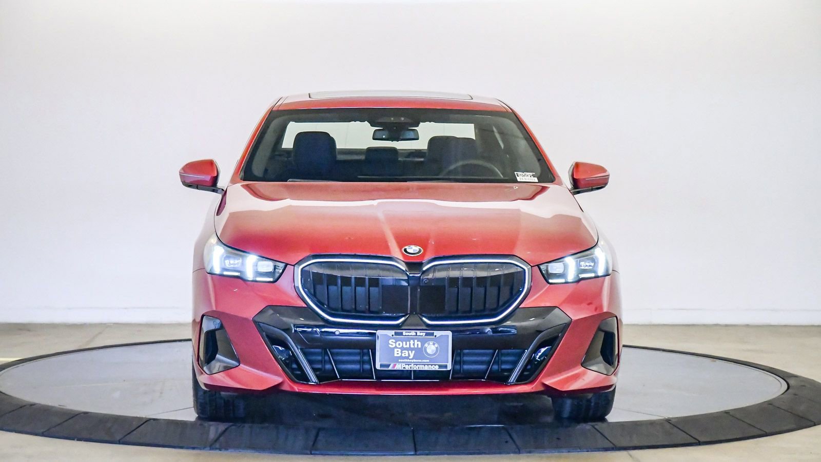 Used 2026 BMW 540i xDrive image 6