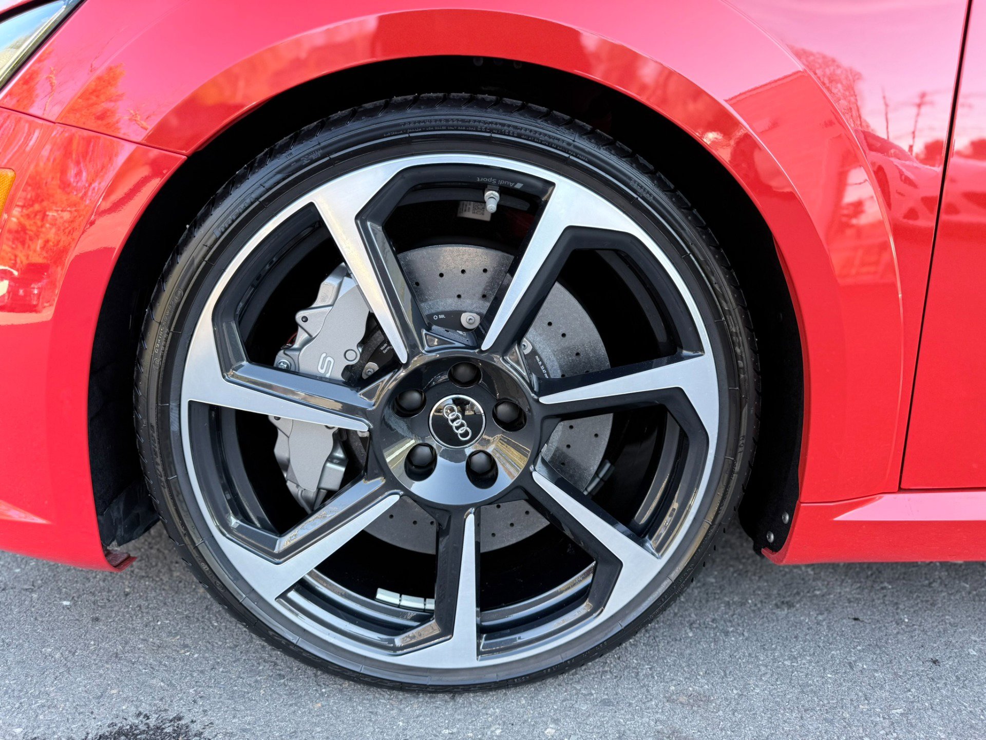 Used 2018 Audi TT RS w/ Dynamic Plus Package image 43