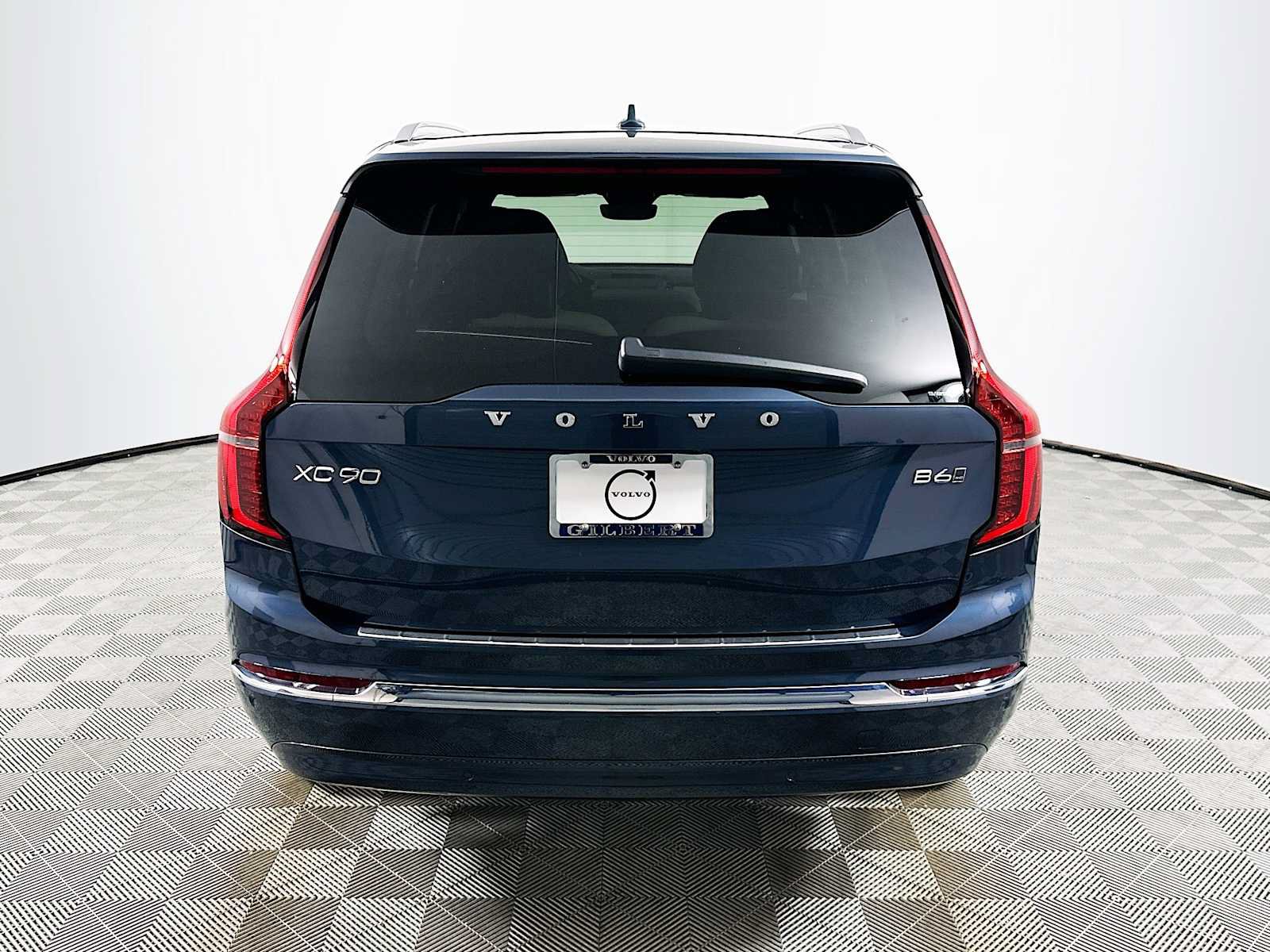 New 2026 Volvo XC90 B6 Plus w/ Protection Package Premier AWD/4WD image 6