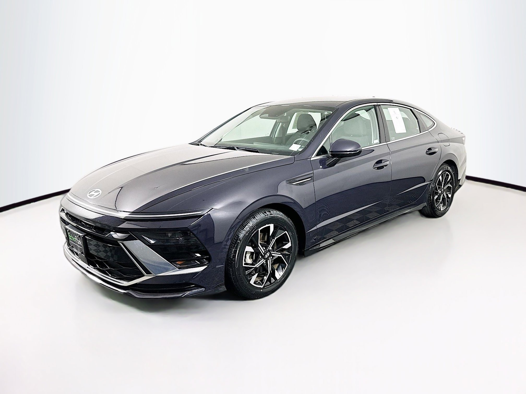 Used 2025 Hyundai Sonata SEL image 3