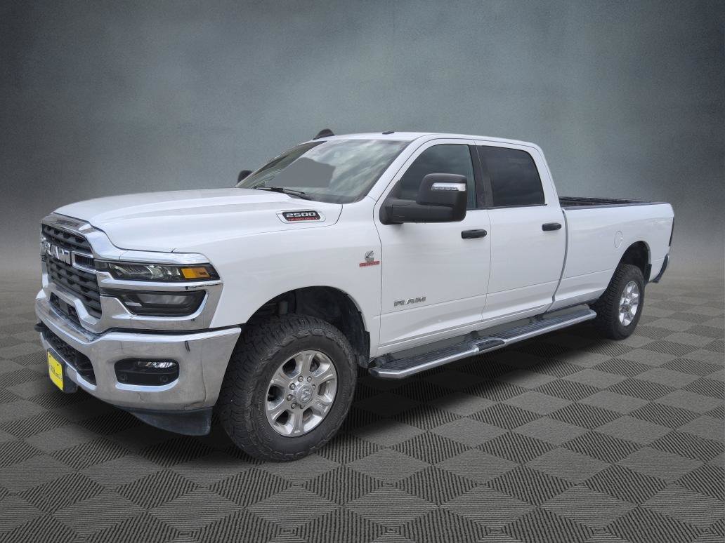 Used 2025 RAM 2500 Big Horn AWD/4WD image 2