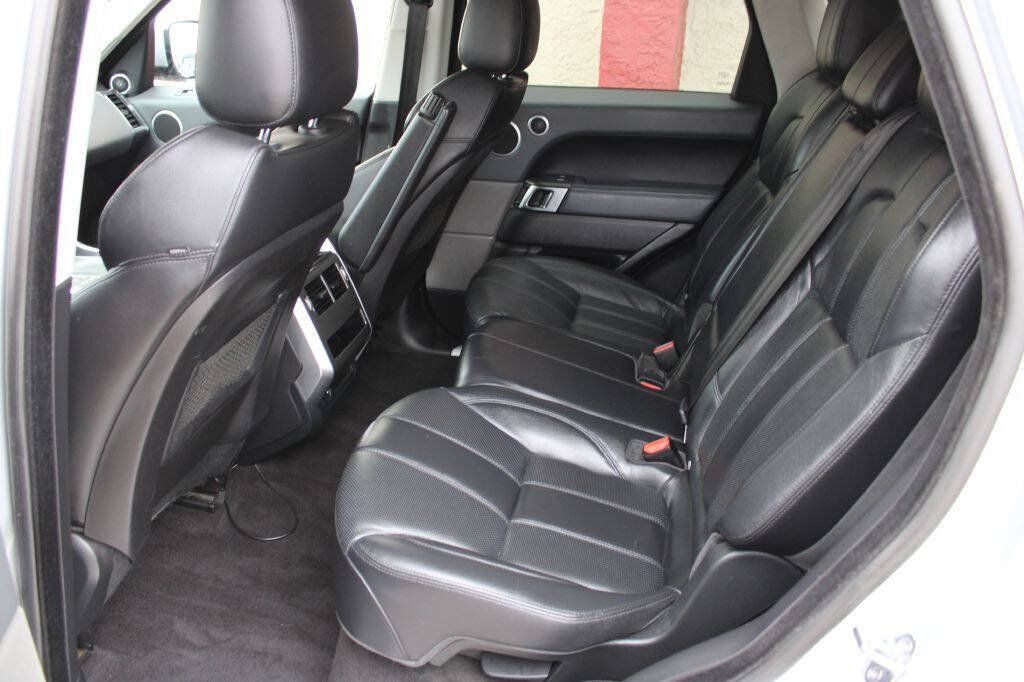 Used 2014 Land Rover Range Rover Sport SE AWD/4WD image 13