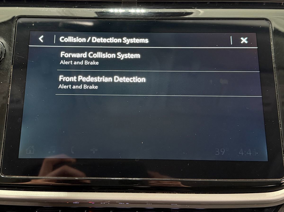 Used 2023 Chevrolet Bolt EUV LT image 20