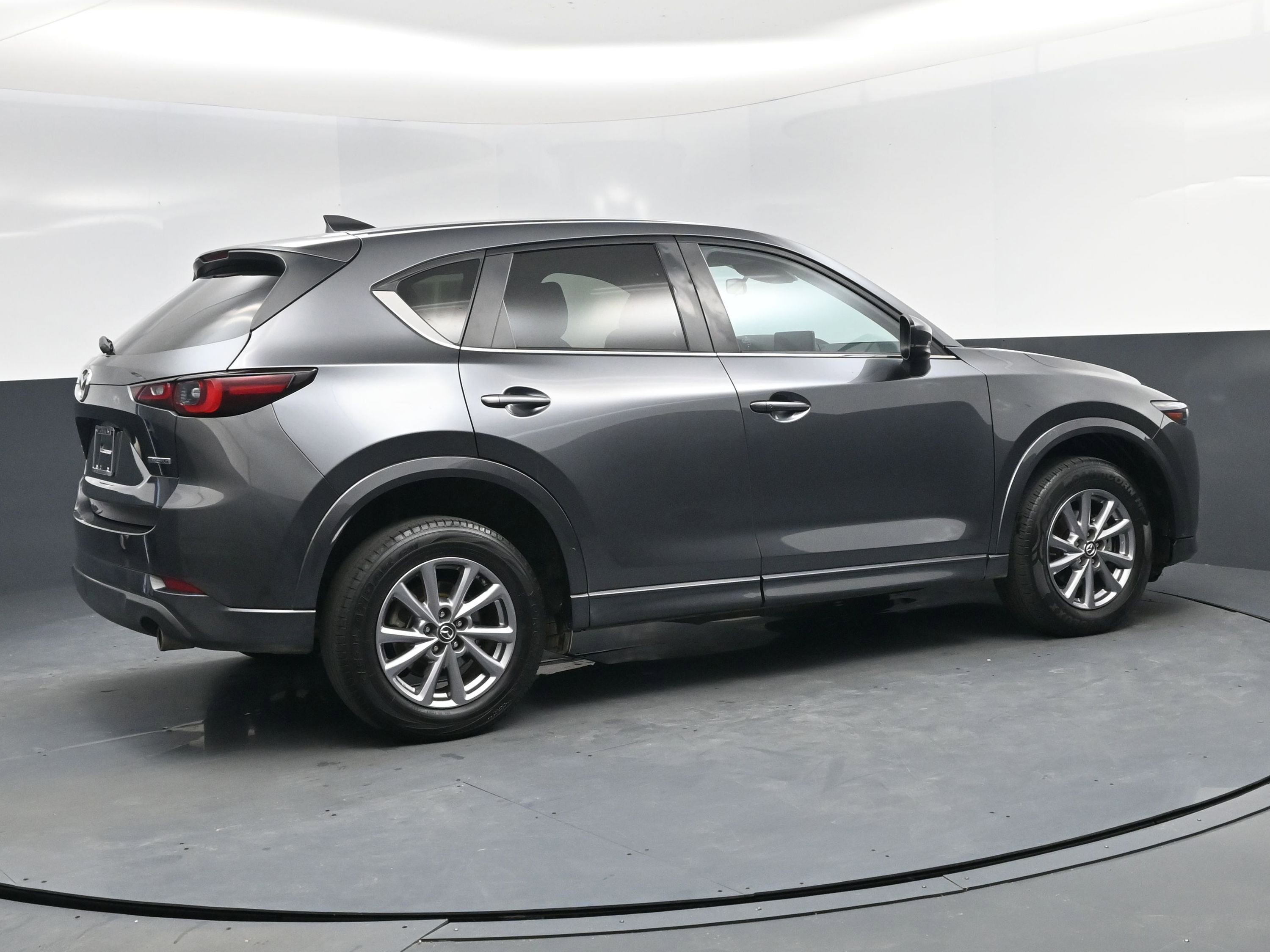 Used 2024 MAZDA CX-5 AWD 2.5 S w/ Select Package image 4