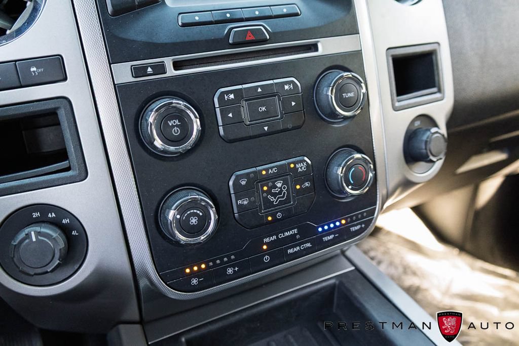 Used 2017 Ford Expedition XLT AWD/4WD image 26