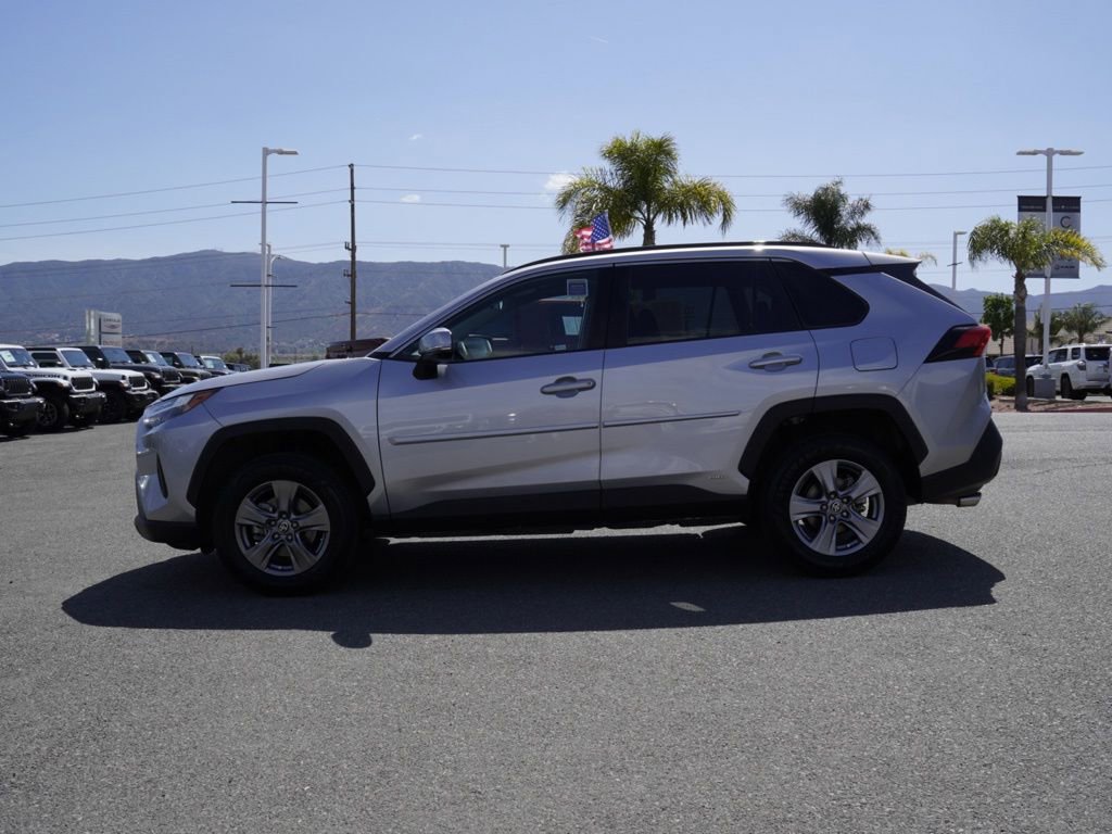 Used 2023 Toyota RAV4 LE AWD/4WD image 7