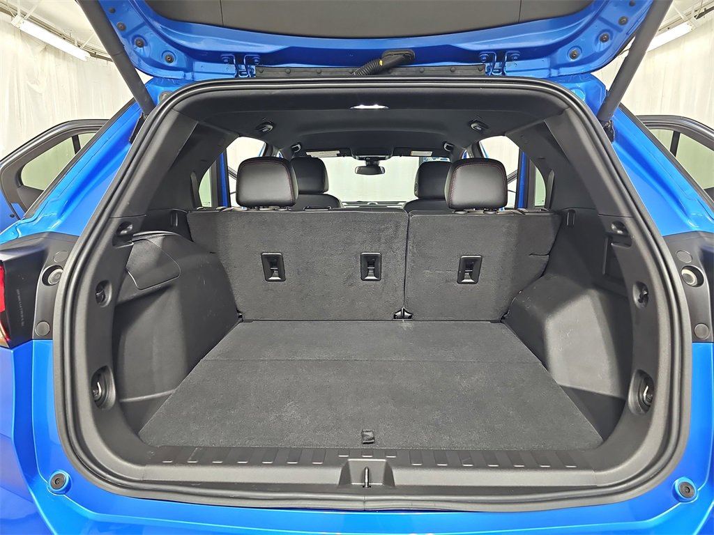 Certified 2024 Chevrolet Equinox RS w/ LPO, Floor Liner Package image 15