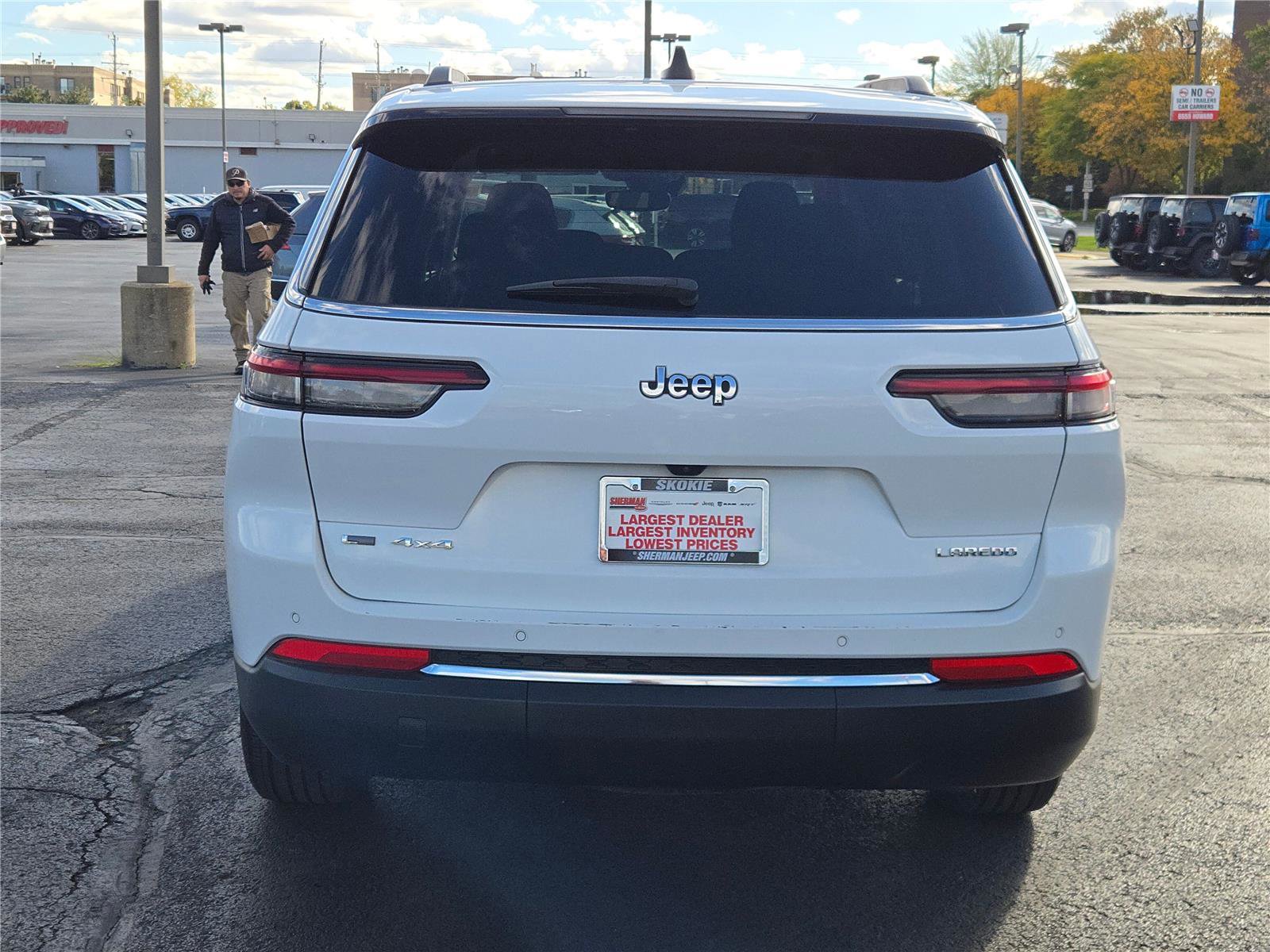 Certified 2023 Jeep Grand Cherokee L Laredo image 18