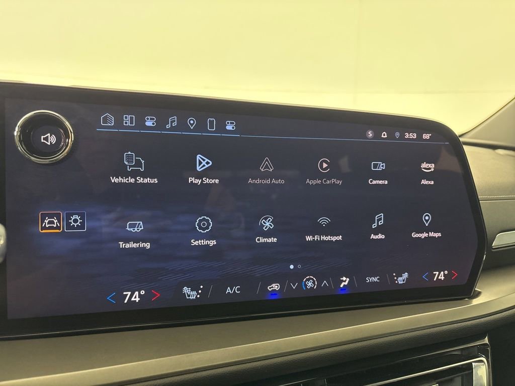 Used 2025 Chevrolet Traverse LT w/ Sun and Wheel Package image 30