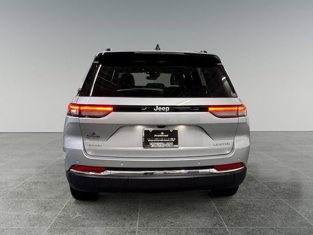 Used 2024 Jeep Grand Cherokee Limited w/ Trailer Tow Package AWD/4WD image 26