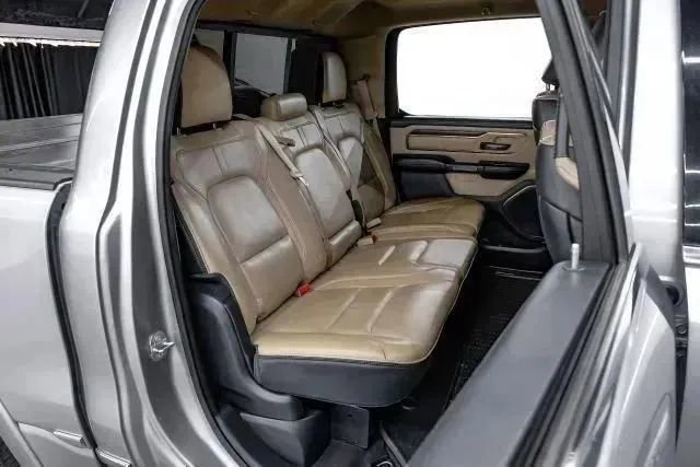 Used 2019 RAM 1500 Limited w/ Advanced Safety Group AWD/4WD image 43