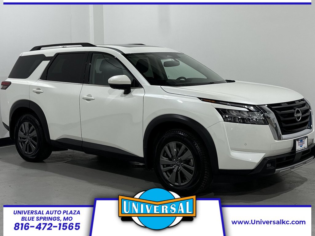 Used 2022 Nissan Pathfinder SV