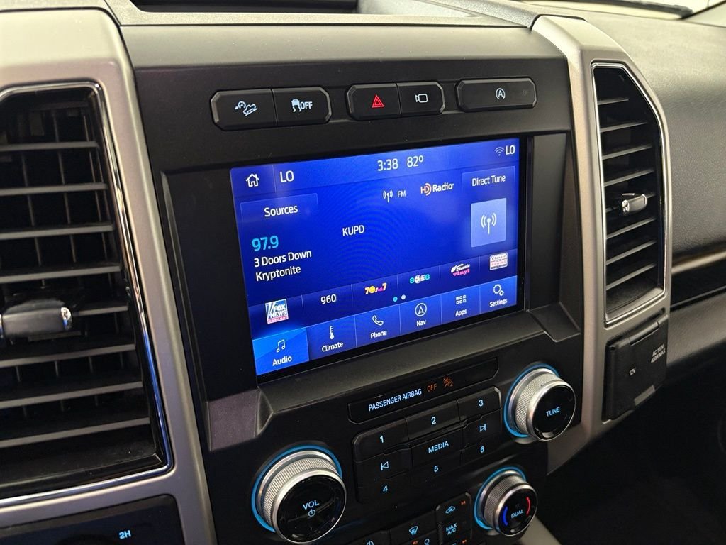 Used 2019 Ford F150 Lariat w/ Equipment Group 502A Luxury AWD/4WD image 25