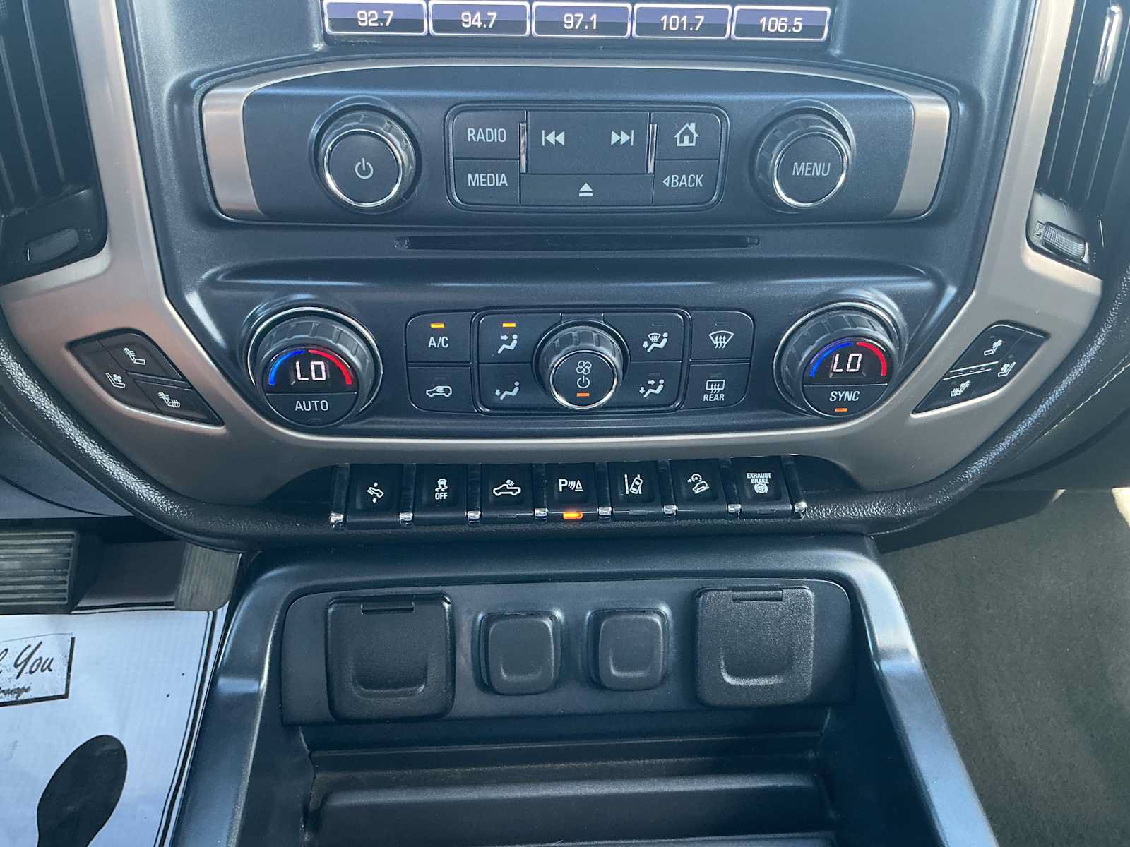 Used 2018 GMC Sierra 2500 Denali w/ Duramax Plus Package AWD/4WD image 14