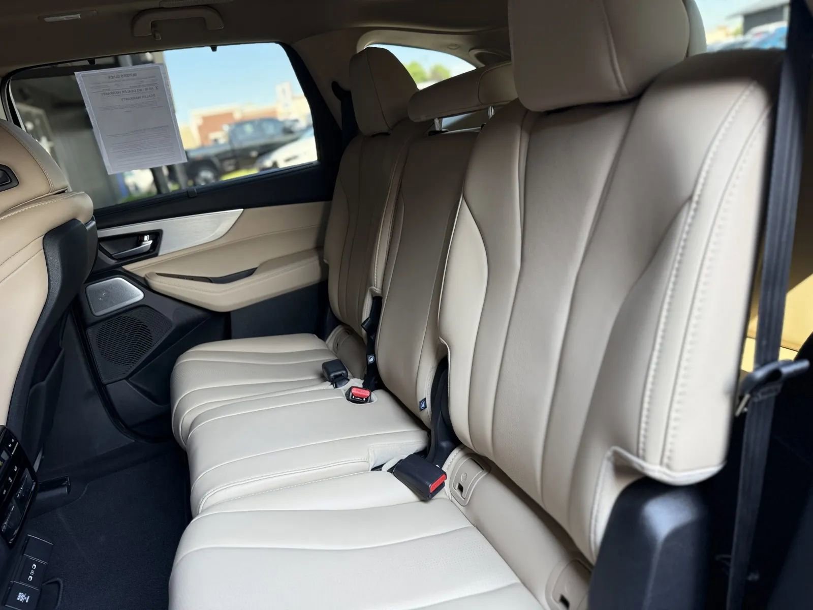 Used 2025 Acura MDX SH-AWD w/ Technology Package image 15