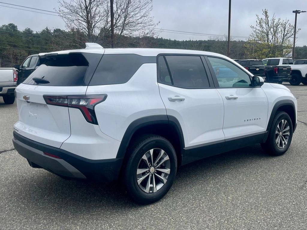 New 2026 Chevrolet Equinox LT w/ Safety and Technology Package AWD/4WD image 6