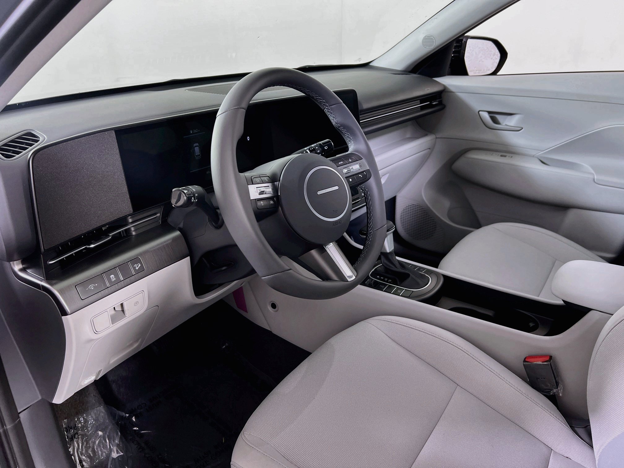 Used 2026 Hyundai Kona SEL Sport AWD/4WD image 9