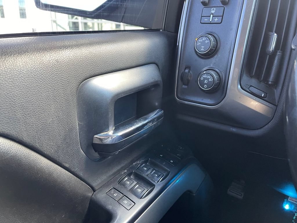Used 2016 Chevrolet Silverado 1500 LT w/ All Star Edition AWD/4WD image 10