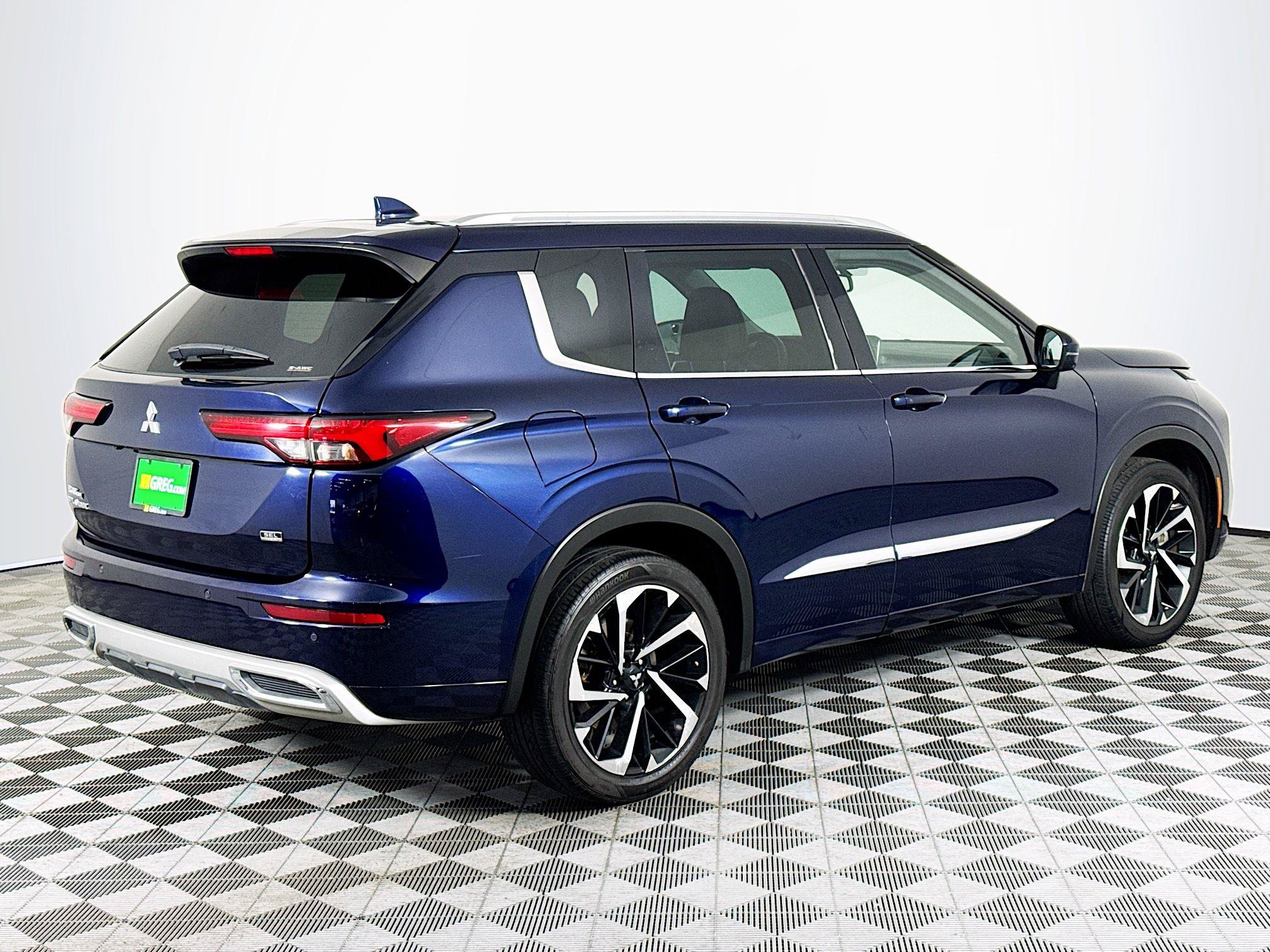 Used 2022 Mitsubishi Outlander SEL AWD/4WD image 8